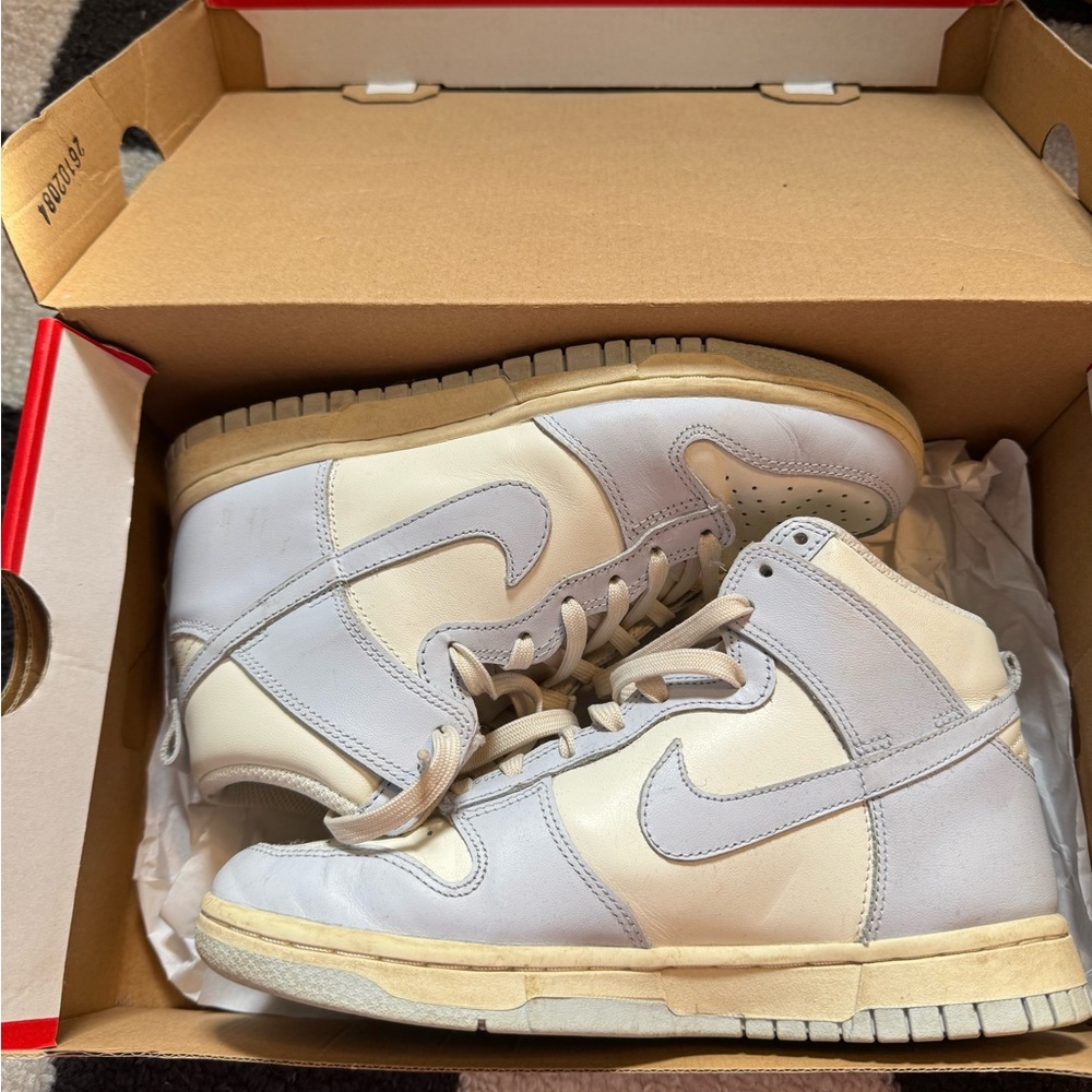 Nike Dunk High Women’s 6.5